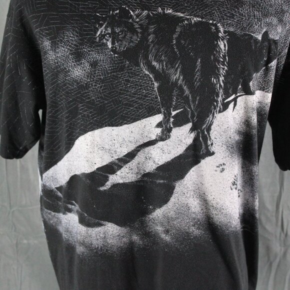 Vintage Graphic T-shirt - Wolf Pack Big Graphic - Men's XL - Picture 4 of 13